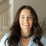 Lindsey Murray